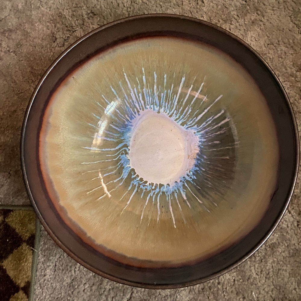 Ceramic bowl